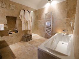 Hôtel Le Chateau Des Cinq Cantons à Carpentras Extérieur photo