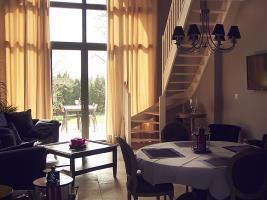 Hôtel Le Chateau Des Cinq Cantons à Carpentras Extérieur photo