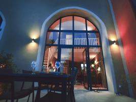 Hôtel Le Chateau Des Cinq Cantons à Carpentras Extérieur photo